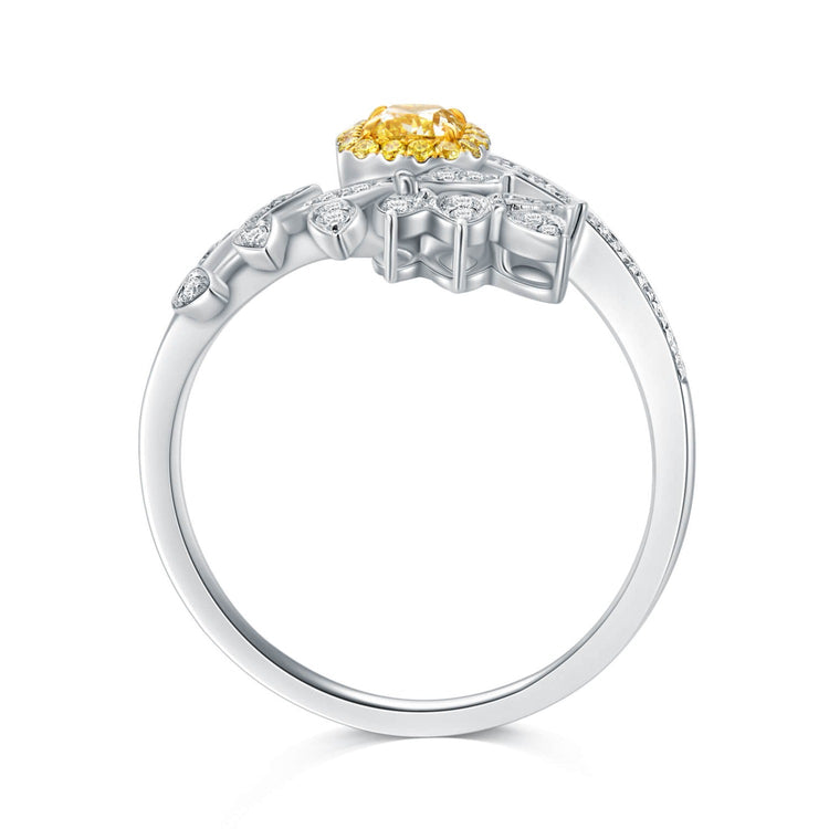 AU750 Leaf Ring Yellow Diamond Ring