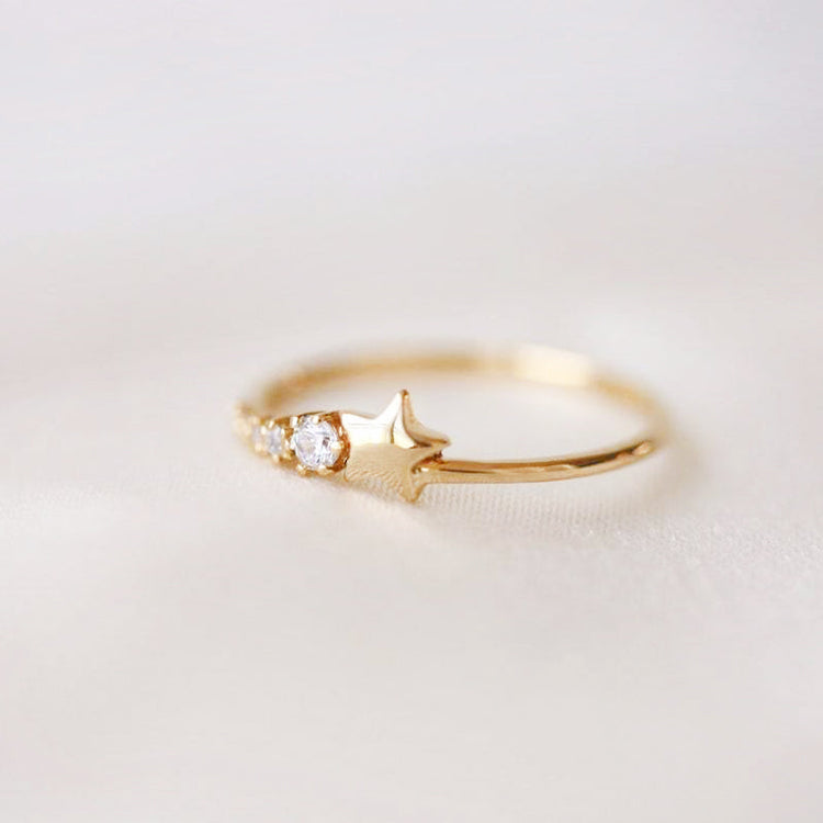 925 Sterling Silver Shooting Star Ring, Tiny Star Ring, Statement Ring, Stackable Ring - onlyone