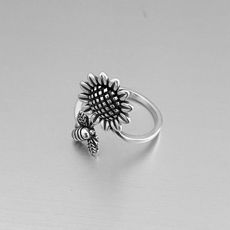 925 Sterling Silver Vintage Adjustable Sunflower and Bee Ring