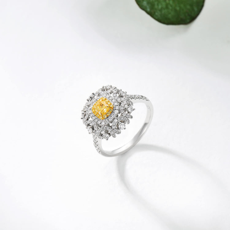 18K Classical Halo Yellow Cushion Diamond Ring