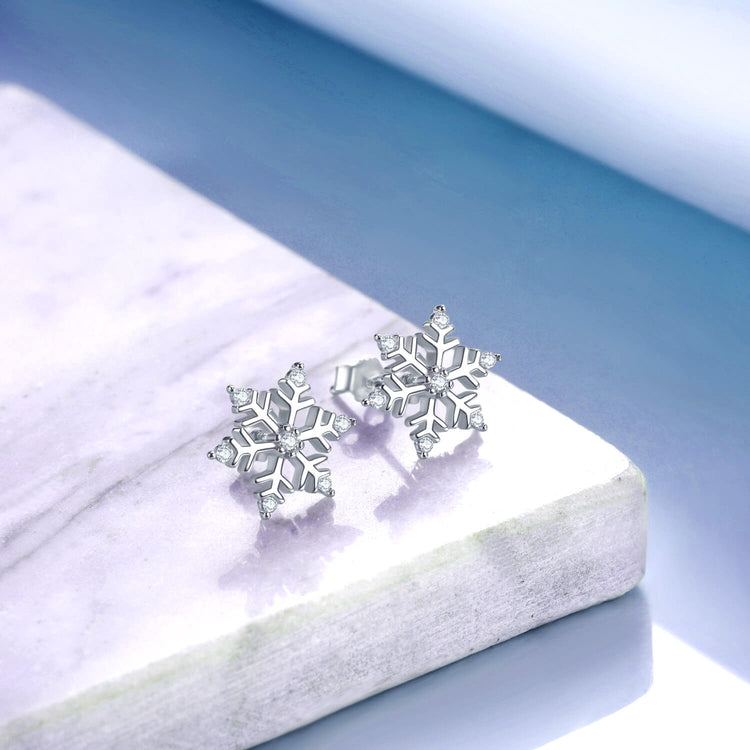 925 Sterling Silver Snowflake Stud With Cubic Zirconia Earrings Winter Gift - onlyone