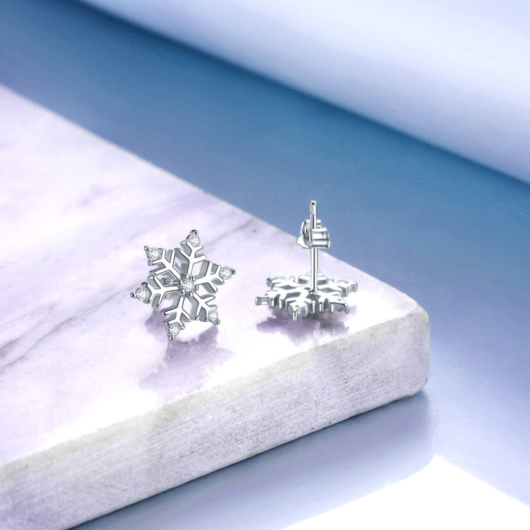 925 Sterling Silver Snowflake Stud With Cubic Zirconia Earrings Winter Gift - onlyone