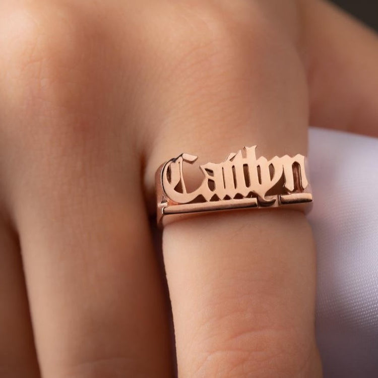 925 Sterling Silver Gothic Name Ring In Old English Font