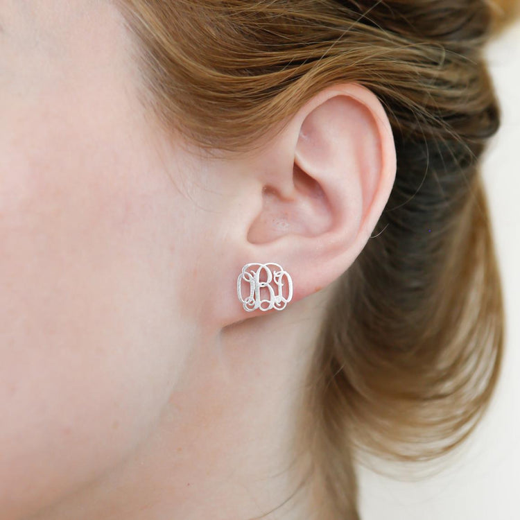 Boucles d'oreilles monogramme personnalisées en argent sterling 925