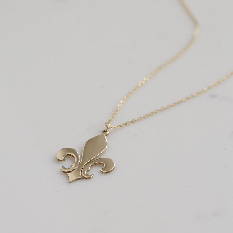 925 Sterling Silver Fleur De Lis Royal Lily Flower Pendant Necklace